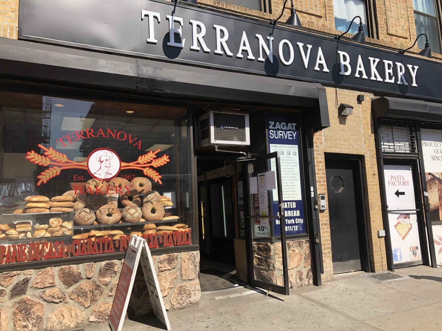 Terranova Bakery – Bronx Little Italy | Arthur Avenue