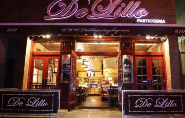 De Lillo Pastry Shop