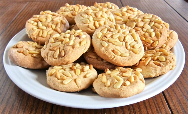 Picnoli Cookies